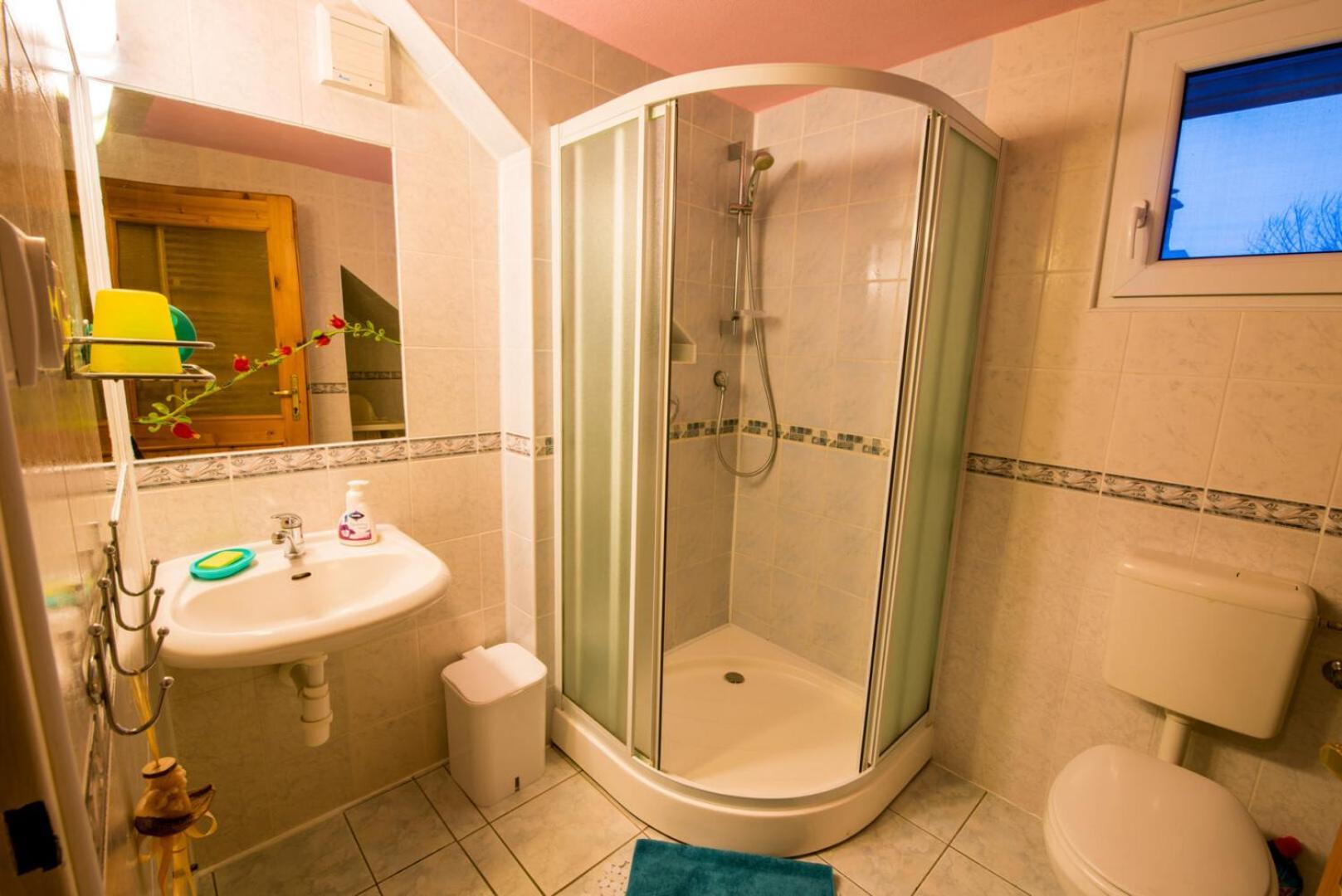 Privat Prima Hotel Liptovsky Jan Exterior photo