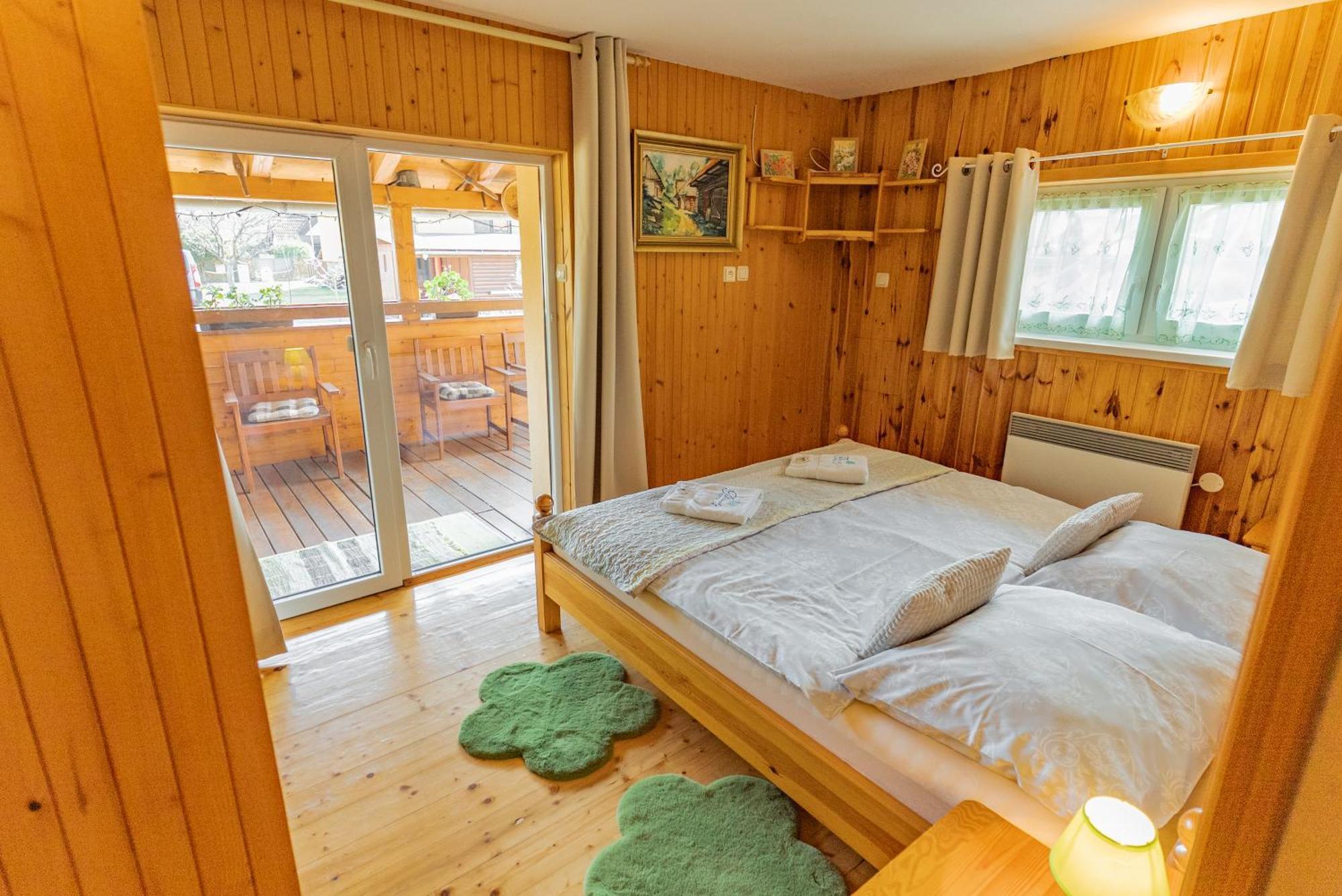 Privat Prima Hotel Liptovsky Jan Exterior photo